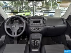 2015款 1.8TSI 手動 兩驅(qū)風尚版 5座