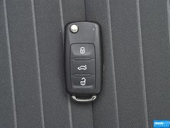 2015款 1.8TSI 手动 两驱风尚版 5座