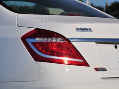 2014款 三厢 1.3T CVT 精英型