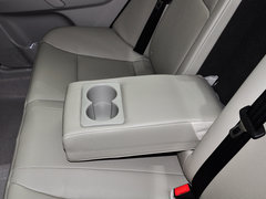 2014款 三厢 1.3T 手动 精英型