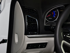 2014款 三厢 1.3T 手动 精英型