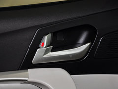 2014款 三厢 1.3T 手动 精英型