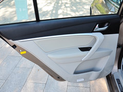 2014款 三厢 1.5L 手动 精英型