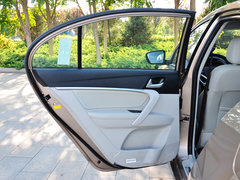2014款 三厢 1.5L 手动 精英型