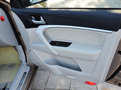 2014款 三厢 1.5L 手动 精英型