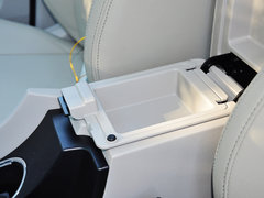 2014款 三厢 1.5L 手动 精英型