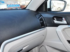 2014款 三厢 1.5L 手动 时尚型