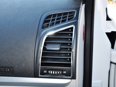 2014款 三厢 1.5L 手动 时尚型
