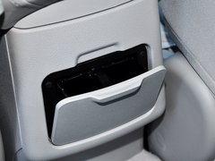 2014款 三厢 1.5L 手动 时尚型