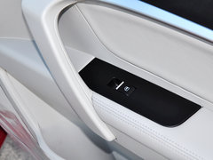 2014款 两厢 1.5L 手动 精英型