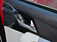 2014款 两厢 1.5L 手动 精英型