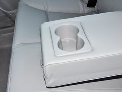 2014款 两厢 1.5L 手动 精英型