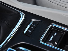 2014款 两厢 1.5L 手动 精英型