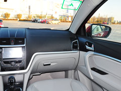 2014款 两厢 1.5L 手动 精英型