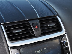 2014款 两厢 1.5L 手动 精英型