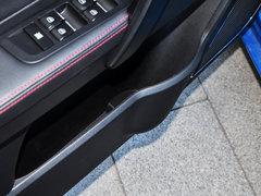 2014款 两厢 1.5L 手动 精英型