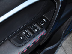 2014款 两厢 1.5L 手动 精英型