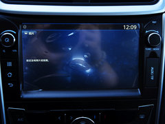 2014款 两厢 1.5L 手动 精英型