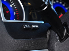 2014款 两厢 1.5L 手动 精英型