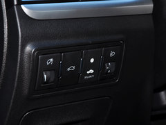 2014款 两厢 1.5L 手动 精英型
