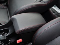 2014款 两厢 1.3T CVT 精英型