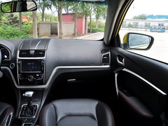 2014款 两厢 1.3T CVT 精英型