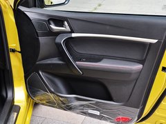 2014款 两厢 1.3T CVT 精英型