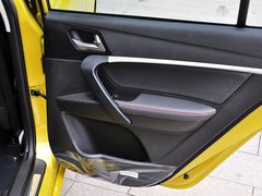 2014款 两厢 1.3T CVT 精英型