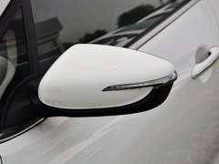 2015款 1.6L 自动 Premium