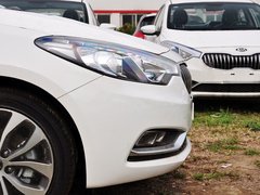 2015款 1.6L 自动 Premium