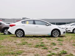 2015款 1.6L 自动 Premium