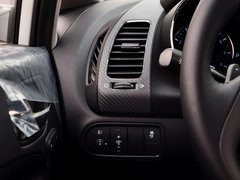 2015款 1.6L 自动 Premium