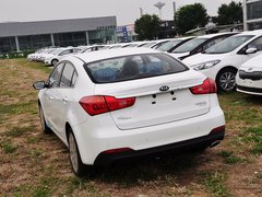 2015款 1.6L 自动 Premium