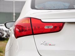 2015款 1.6L 自动 Premium