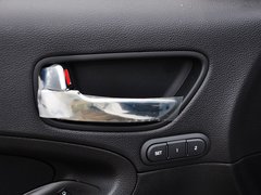 2015款 1.6L 自动 Premium