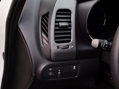 2015款 1.6L 自动 Premium