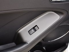 2015款 1.6L 自动 Premium