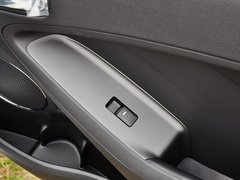 2015款 1.6L 自动 Premium