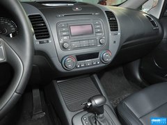 2015款 1.6L 自动 DLX