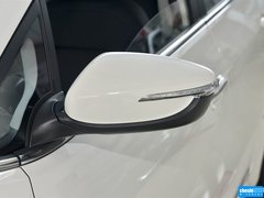 2015款 1.6L 自动 DLX