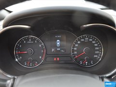 2015款 1.6L 自动 DLX
