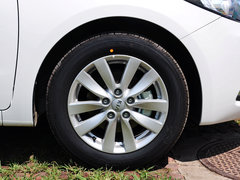 2015款 1.6L 自动 GLS