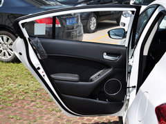 2015款 1.6L 自动 GLS
