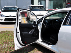 2015款 1.6L 自动 GLS