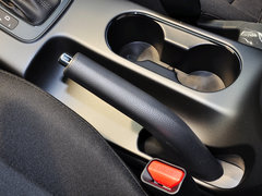 2015款 1.6L 自动 GLS