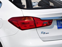 2015款 1.6L 自动 GLS