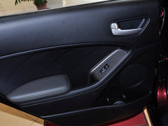 2015款 1.6L 自动 GL