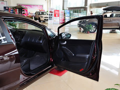 2015款 1.6L 自动 GL