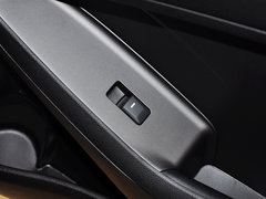 2015款 1.6L 自动 GL