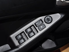 2015款 1.6L 自动 GL